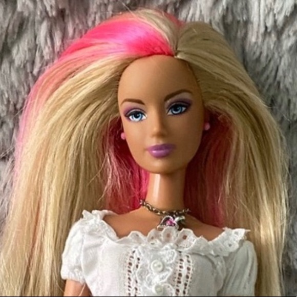 Hot Pink Hair Chalk. 💖💖💖 - Picture 14 of 15